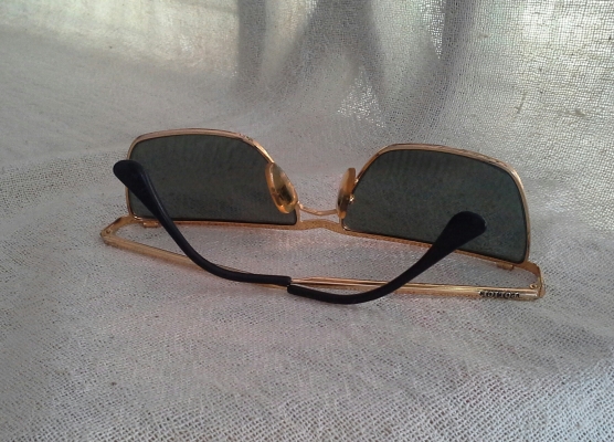 แว่นตาผู้พิทักษ์สันติราษฎร์  ตัวจริง!  POLICE Vogart Line handmade Italy