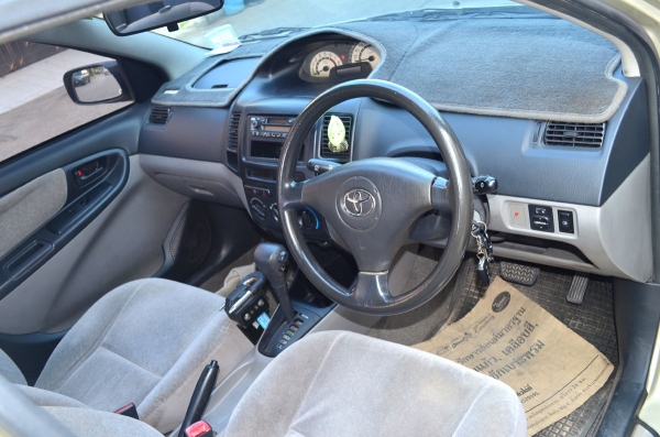 ปี04 vios 1.5E AUTO มือเดียว ป้ายแดง