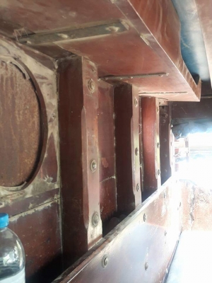 ขาย หัวยาว 10 ล้อ  เพลาเดียว  เครื่อง 6 BF1.  185 แรง ช่วงล่างเดิม พวงมาลัยเพาเวอ แบตใหม่ 2 ลูกราคา เบา.เบา 179999  บาทต่อรองได้.   0906312519.  ถึงจะเก่าแต่ขับดีมาก