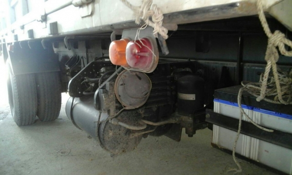 รถมิตซู 6 ล้อ ( ไม่ดั้ม )  240 แรงม้า. ปี 53. ( ยูโร 3. )   สนใจติดต่อ  081 - 6079515