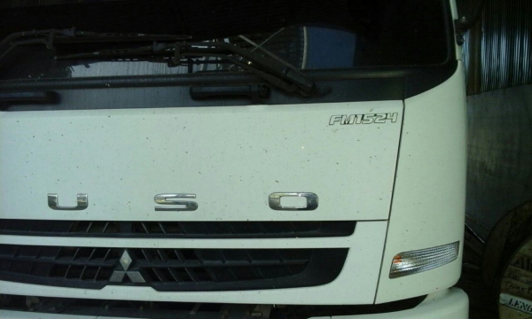 รถมิตซู 6 ล้อ ( ไม่ดั้ม )  240 แรงม้า. ปี 53. ( ยูโร 3. )   สนใจติดต่อ  081 - 6079515