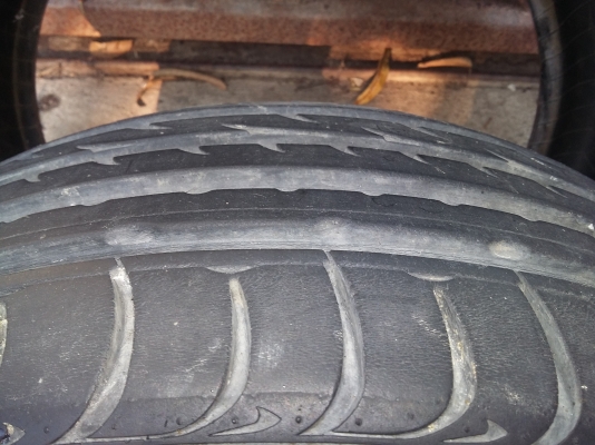 ขายยาง3เส้น