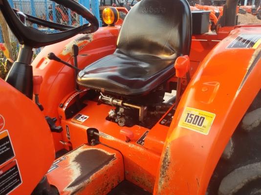 ปัญญาแทรคเตอร์..จัดมาให้ครับ ด่วน!!!คูโบต้า L3608 พร้อมใบมีดคานบนSD160 สภาพเดิมๆ