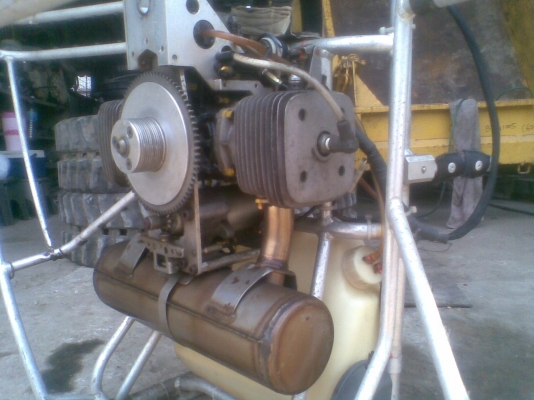 ขายเครื่องพารามอเตอร์ 2 สูบ มีไดร์สตาร์ท