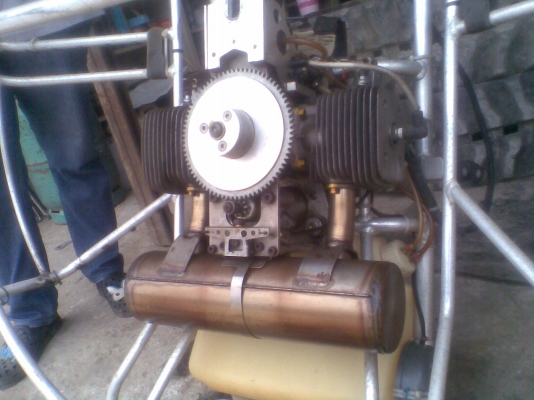 ขายเครื่องพารามอเตอร์ 2 สูบ มีไดร์สตาร์ท