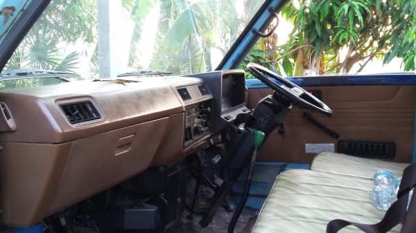 ขาย 6ล้อ isuzu สภาพสวยๆครับทะเบียนเต็มพร้อมใช้งานเอาไปต่อหางขึ้นแบ็คโคเล็กได้เลย