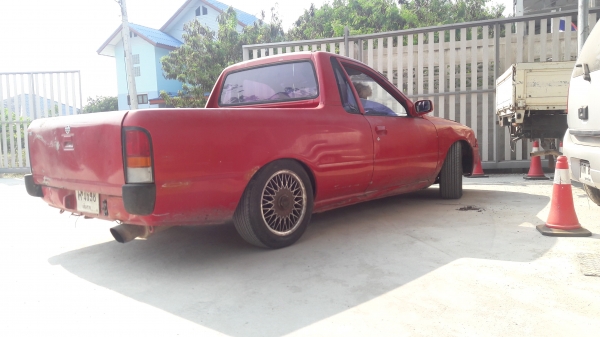 NISSAN NV 1.6 ปี95 กระบะแนวเก๋ง NISSAN NV 1.6 ปี95 กระบะแนวเก๋ง