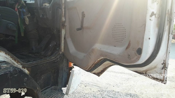 ขายด่วน รถบรรทุก 10 ล้อ MITSUBISHI FUSO 527MA / 1 เพลา พร้อมใช้งาน ราคาสุดคุ้ม