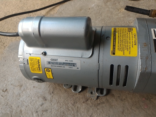 ปั๊มดูดสูญญากาศ หรืออัดอากาศได้ ยี่ห้อ GE จากอเมริกา ทำงานได้เงียบใช้ไฟ 220 V.