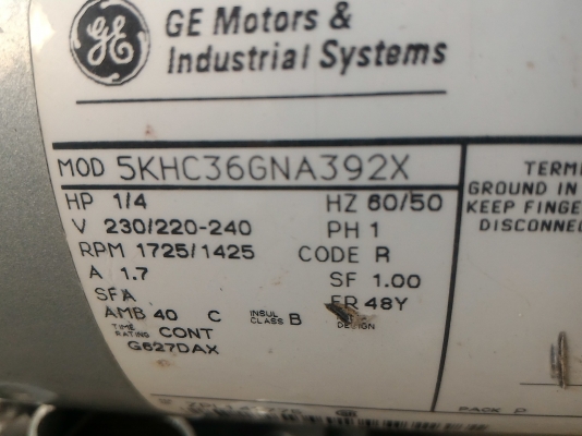 ปั๊มดูดสูญญากาศ หรืออัดอากาศได้ ยี่ห้อ GE จากอเมริกา ทำงานได้เงียบใช้ไฟ 220 V.