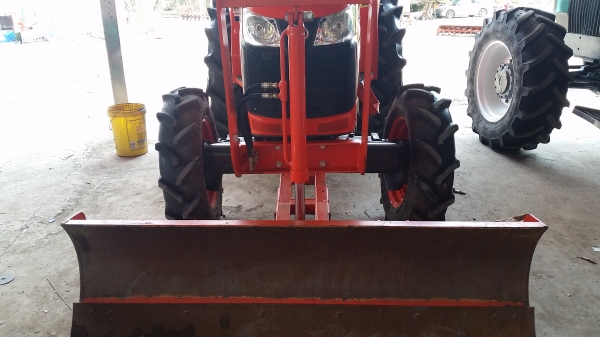 KUBOTA L 4708 SP (4WD) 2 เพลา สภาพใหม่สวยๆ ชั่วโมงใช้ งานน้อย สีเดิมทั้งคัน พร้อมชุดใบมีดดันหน้า โรตารี่ RZ 180 KUBOTA L 4708 SP (4WD) 2 เพลา สภาพใหม่สวยๆ ชั่วโมงใช้ งานน้อย สีเดิมทั้งคัน พร้อมชุดใบมีดดันหน้า โรตารี่ RZ 180