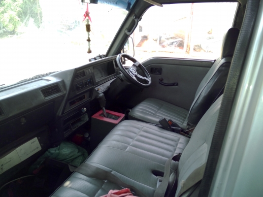 ตู้นิสสัน เออแวน ปี93 วาง1J แก๊สLpg 49000