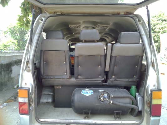 ตู้นิสสัน เออแวน ปี93 วาง1J แก๊สLpg 49000