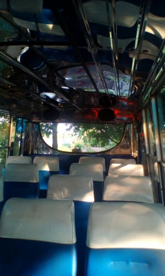 ขายรถมินิบัสรับส่งนักเรียน