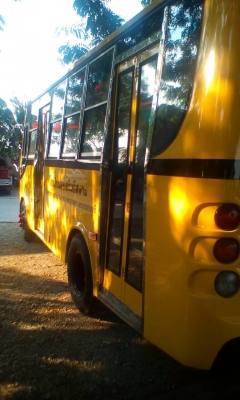 ขายรถมินิบัสรับส่งนักเรียน
