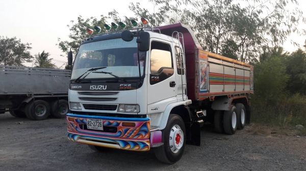 ขายครับเดก้า 270 ปี 46 ยูโร 2 เครื่องเดิมเกียร์เดิม กระสวย สภาพพร้อมใช้งาน เครื่องดีคัสชีสวย พร้อมมาให้ท่านจับจองเป็นเจ้าของแล้วครับ ราคา 1,580,000 สนใจติดต่อ 0845672050 ดูรถได้ที่ ลพบุรี ครับ