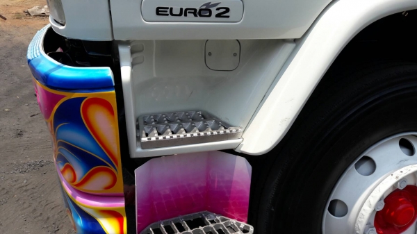 ขายครับเดก้า 270 ปี 46 ยูโร 2 เครื่องเดิมเกียร์เดิม กระสวย สภาพพร้อมใช้งาน เครื่องดีคัสชีสวย พร้อมมาให้ท่านจับจองเป็นเจ้าของแล้วครับ ราคา 1,580,000 สนใจติดต่อ 0845672050 ดูรถได้ที่ ลพบุรี ครับ