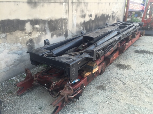 ขายฮุคสไลด์(ของนอก) มีหลายตัวอยู่ชลบุรีครับโทร081-9441107