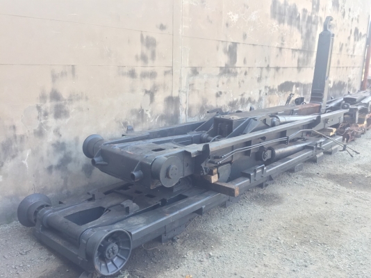 ขายฮุคสไลด์(ของนอก) มีหลายตัวอยู่ชลบุรีครับโทร081-9441107