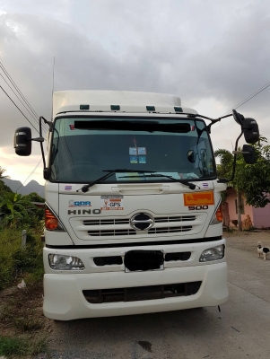 HINO หัวลาก344 ปี56 ราคา2,100,000บาท ติดต่อสุขุมตรัง0872836792