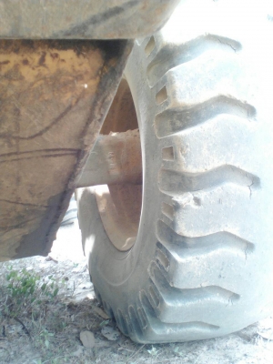 รถตักล้อยาง KOMATSU WA300-1 รถสภาพดี ทำงานอยู่