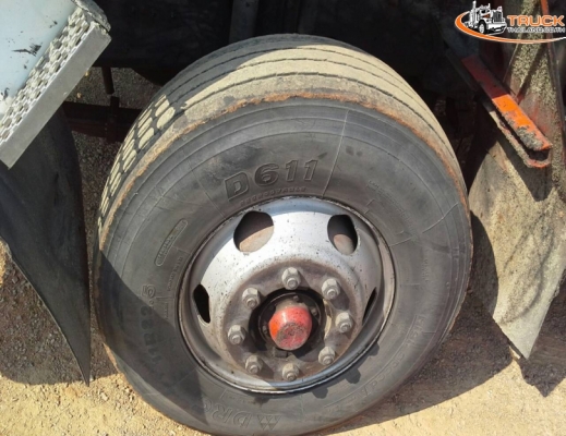 ฟรีดาวน์ รถพ่วงไม่ดั๊มพ์/NISSAN/รุ่นCWM/320แรงม้า/ปี52