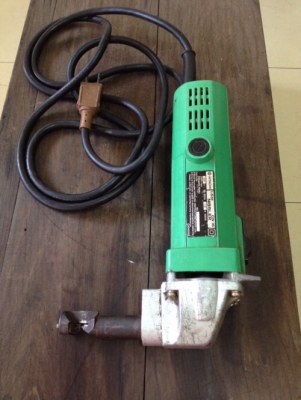 @@@@@  ขายเครื่องตัดเหล็กแผ่น hitachi cn16  @@@@@@