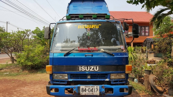 ขาย 6 ล้อดั้ม ISUZU FRR32F ยาง 825/16 เครื่อง 6HE1 195 แรงม้า คัสซีสวย เบรคทิฟฟี่ พาวเวอร์ แอร์เย็น ทะเบียนเต็มพร้อมโอนครับ