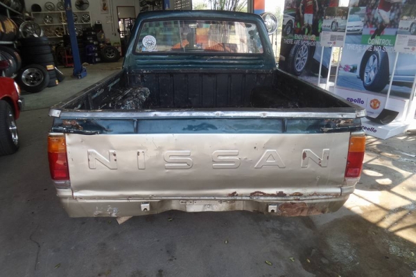 ขายดัทสัน720 4ประตู แท้โรงงาน