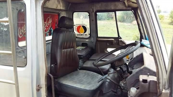 ขายหัวเก๋งFUSO สภาพสวย อุปกรณ์ครบ สีสันสวย พร้อมใช้งาน สนใจโทร 090-8588220คุณนะ 093-3258446คุณบิว หรือเข้าดูสินค้าอื่นๆได้ที่ www.truck.in.th/498 หรือเพจFacebook ณรงค์ ซื้อขายรถมือสอง (เว็บไซต์ส่วนตัว) หรือFacebook คุณนะ รถบรรทุก