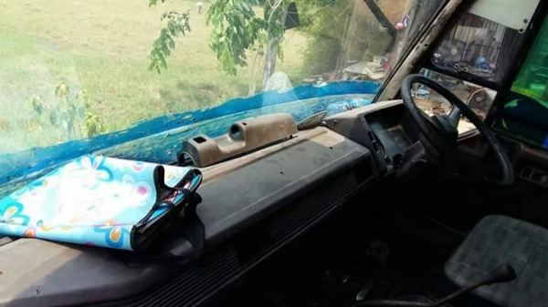 ขายหัวเก๋งFUSO สภาพสวย อุปกรณ์ครบ สีสันสวย พร้อมใช้งาน สนใจโทร 090-8588220คุณนะ 093-3258446คุณบิว หรือเข้าดูสินค้าอื่นๆได้ที่ www.truck.in.th/498 หรือเพจFacebook ณรงค์ ซื้อขายรถมือสอง (เว็บไซต์ส่วนตัว) หรือFacebook คุณนะ รถบรรทุก