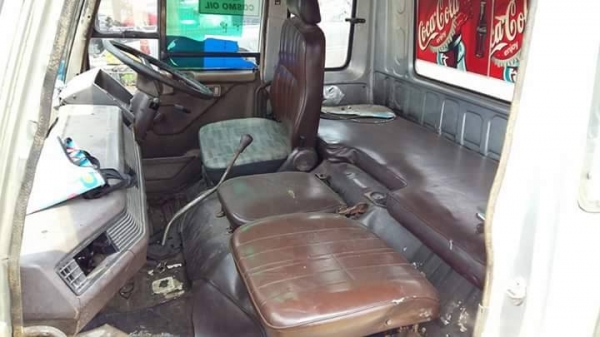 ขายหัวเก๋งFUSO สภาพสวย อุปกรณ์ครบ สีสันสวย พร้อมใช้งาน สนใจโทร 090-8588220คุณนะ 093-3258446คุณบิว หรือเข้าดูสินค้าอื่นๆได้ที่ www.truck.in.th/498 หรือเพจFacebook ณรงค์ ซื้อขายรถมือสอง (เว็บไซต์ส่วนตัว) หรือFacebook คุณนะ รถบรรทุก