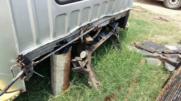 ขายหัวเก๋งFUSO สภาพสวย อุปกรณ์ครบ สีสันสวย พร้อมใช้งาน สนใจโทร 090-8588220คุณนะ 093-3258446คุณบิว หรือเข้าดูสินค้าอื่นๆได้ที่ www.truck.in.th/498 หรือเพจFacebook ณรงค์ ซื้อขายรถมือสอง (เว็บไซต์ส่วนตัว) หรือFacebook คุณนะ รถบรรทุก