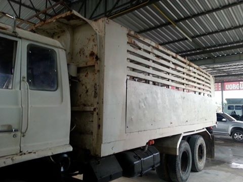 ขายกระบะดั้ม10ล้อ อุปกรณ์ครบชุด ยกลงจากฮีโน่ สภาพพร้อมใช้งาน สนใจโทร 090-8588220คุณนะ 093-3258446คุณบิว หรือเข้าดูสินค้าอื่นๆได้ที่ www.narong2truck.com หรือ www.truck.in.th/498 หรือเพจFacebook ณรงค์ ซื้อขายรถมือสอง (เว็บไซต์ส่วนตัว) หรือFacebook คุณนะ รถ