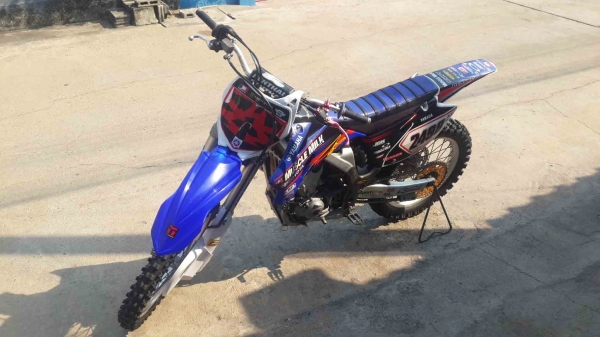 Yamaha YZF 250 ปี 07 พร้อมของแต่ง หลายรายการ สภาพงามๆ เครื่องดีแรงมากครับ