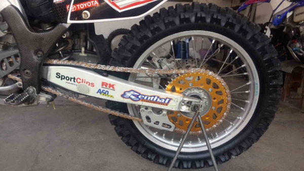 Yamaha YZF 250 ปี 07 พร้อมของแต่ง หลายรายการ สภาพงามๆ เครื่องดีแรงมากครับ