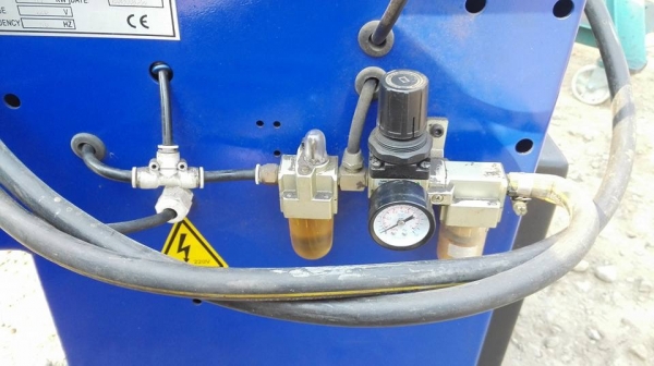 ** ยกแล้วครับ!! ** เครื่องถอดยาง &amp; ถ่วงล้อ ไฟบ้าน 220V. รุ่นท้อปทั้งคู่จับกระทะโตสุด 24" ขึ้นงานเดือนเดียวเรียนเชิญมาเทส!!