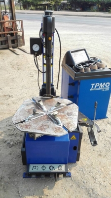 ** ยกแล้วครับ!! ** เครื่องถอดยาง &amp; ถ่วงล้อ ไฟบ้าน 220V. รุ่นท้อปทั้งคู่จับกระทะโตสุด 24" ขึ้นงานเดือนเดียวเรียนเชิญมาเทส!!