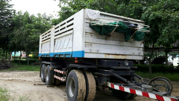 ขายลูกพ่วง