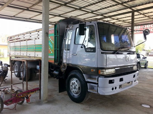 ขายรถ10ล้อ ดั้ม2เพลา FM3H เครื่อง195แรง HO7D พาวเวอร์ เบรกจิ๊ฟฟี่ มีระบบลากพ่วง ภายในสวย แอร์เย็น เอกสารพร้อมโอน สนใจโทร 090-8588220คุณนะ 093-3258446คุณบิว หรือเข้าดูสินค้าอื่นๆได้ที่ www.narong2truck.com หรือ www.truck.in.th/498 หรือเพจFacebook ณรงค์ ซื้