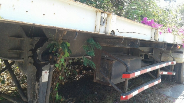 ขายหางพื้นเรียบสามมิตร 3 เพลาปี 2553 ยาว 12 เมตร ราคา 360000