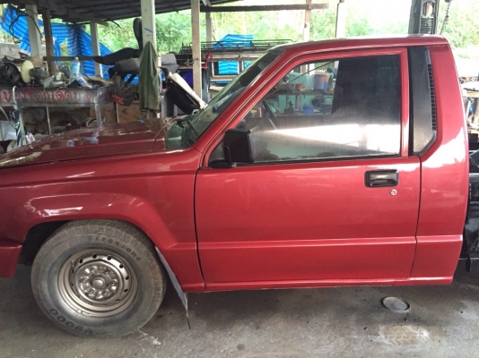 ขายรถดั๊มพ์กระบะ Mitsubishi L200 4D56 ทะเบียนภาษีเต็มพร้อมโอนแจ้งเปลี่ยนเป็นดั้มพ์เรียบร้อยช่วงล่างดี เครื่องดีสีสวยรถพร้อมใช้งาน สนใจติดต่อ 0903235895