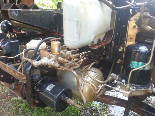 ขายด่วน ISUZU DECA 195 แรงม้า หัวสูง 790,000 บาท ขายด่วน ISUZU DECA 195 แรงม้า หัวสูง 790,000 บาท