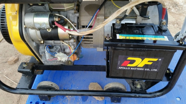 ขาย ตู้เชื่อมพร้อมเครื่องปั่นไฟ 5.5 KVA เครื่องดีเชล สูบเดียว สตาร์ท 2 ระบบ