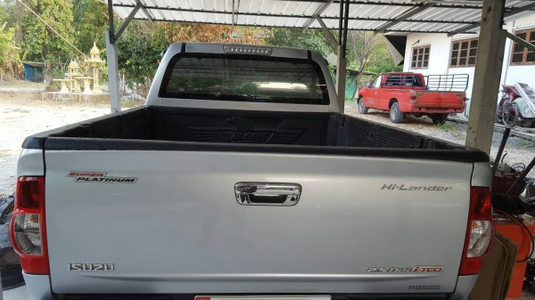 ดีแมกไฮแลนเดอร์ปี2010พร้อมใช้พร้อมโอน หน้าเดิมๆหลังเดิมๆรอบๆเดิมๆ มีฝากระโปรงเก็บสีมา ของหล่นใส่ ขาย379000บาท 0896069238