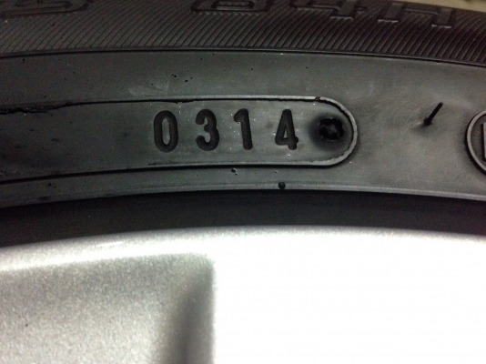 แม็ก Toyota NEW Vios พร้อมยาง เริ่มต้น 7 พัน แม็ก Toyota NEW Vios พร้อมยาง เริ่มต้น 7 พัน