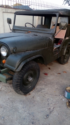 จี๊ปcj5แต่งแนวทหารเดิมๆ