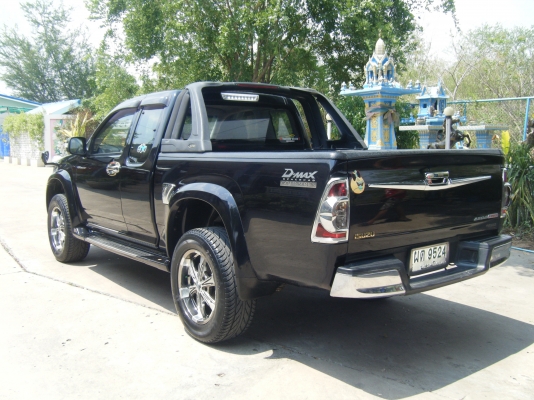 แก้วอนงค์กลการ (คุณ ป้อม ) รถสวย สภาพดี ISUZU D-MAX SPACE CAB GOLD SERIES 2.5