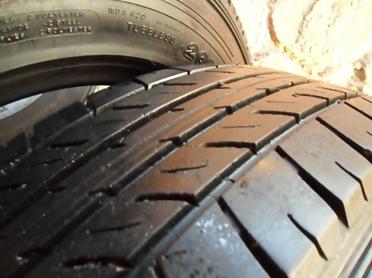 ยางกระบะ15 มิชลิน205-70-R15 ปี13-14 (เหมายกชุด1,400)