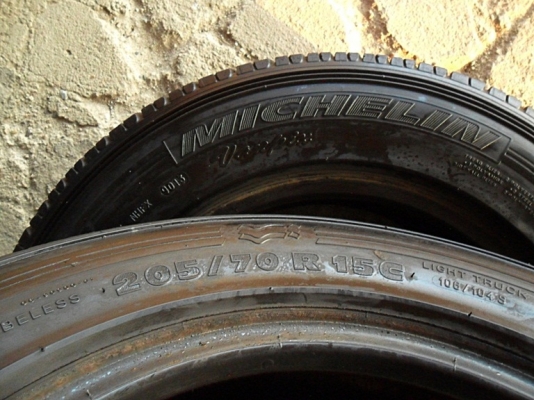 ยางกระบะ15 มิชลิน205-70-R15 ปี13-14 (เหมายกชุด1,400)